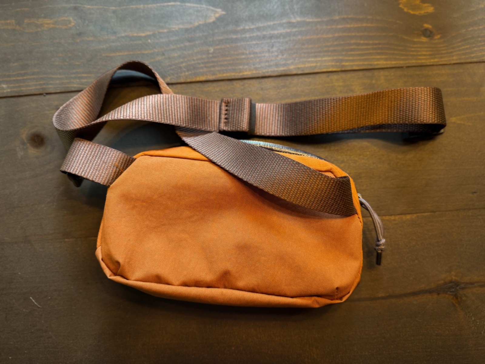 Bellroy Venture Hip Pack – bronze