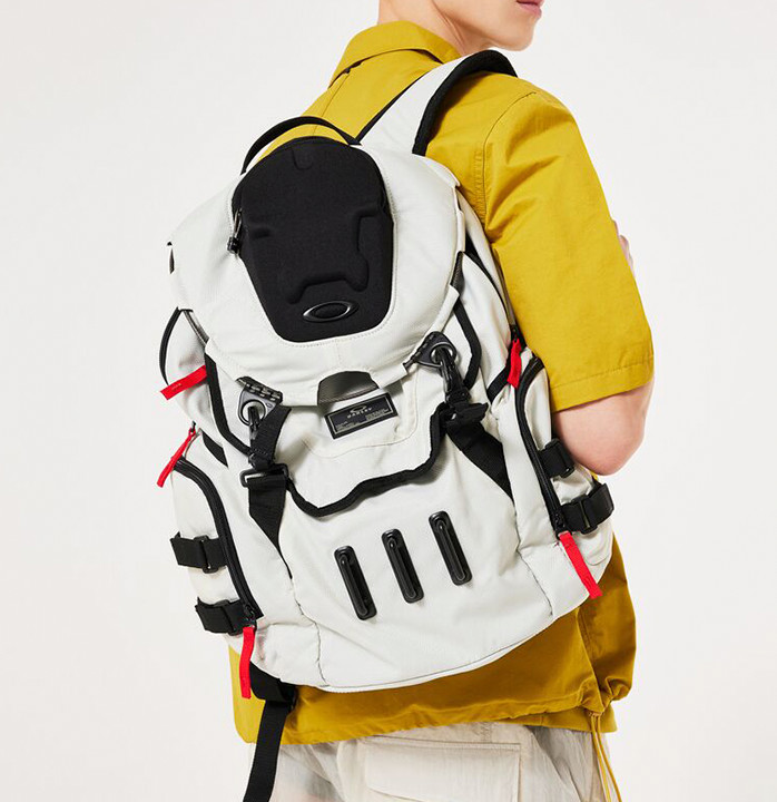 Oakley Kitchen Sink Backpack 21L Unisex Casual Sports Bag Mist NWT FOS90147768S