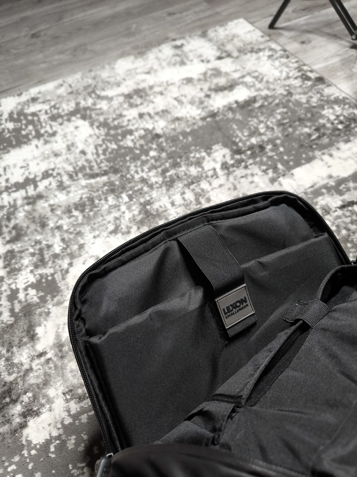 Lexon Challenger 15 Backpack City Style Black