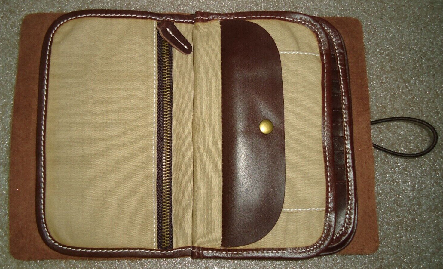 LINSHI TASKS Men’s Brown Leather Button Clutch Bag Size-8.5x6x2 in