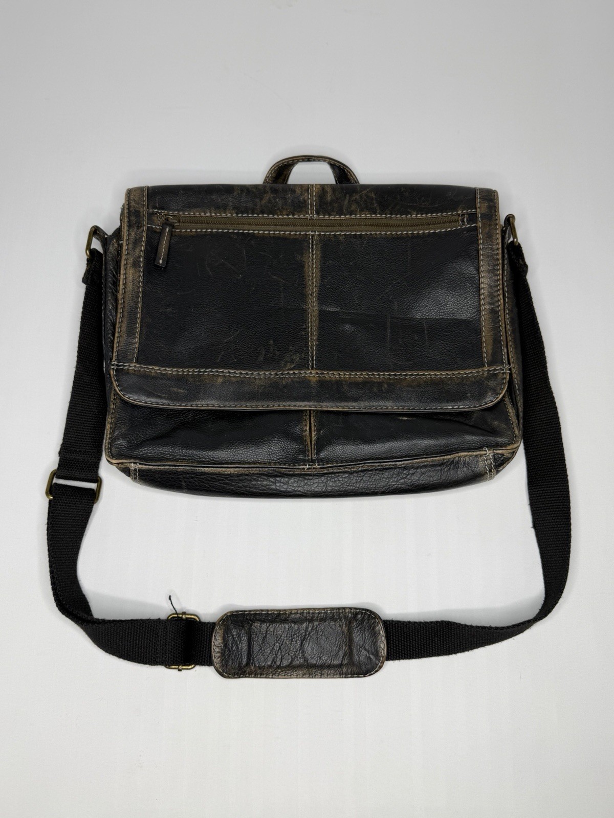 Black Rivet Distressed Black Leather Messenger Laptop Briefcase W/ Strap P65