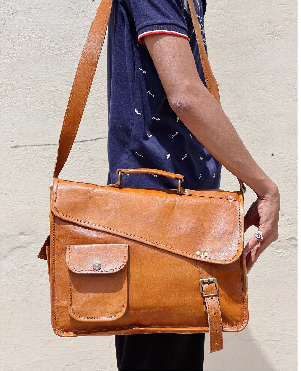 15″X11″ Men’s Genuine Vintage Leather Messenger Mack book Shoulder Laptop Bag