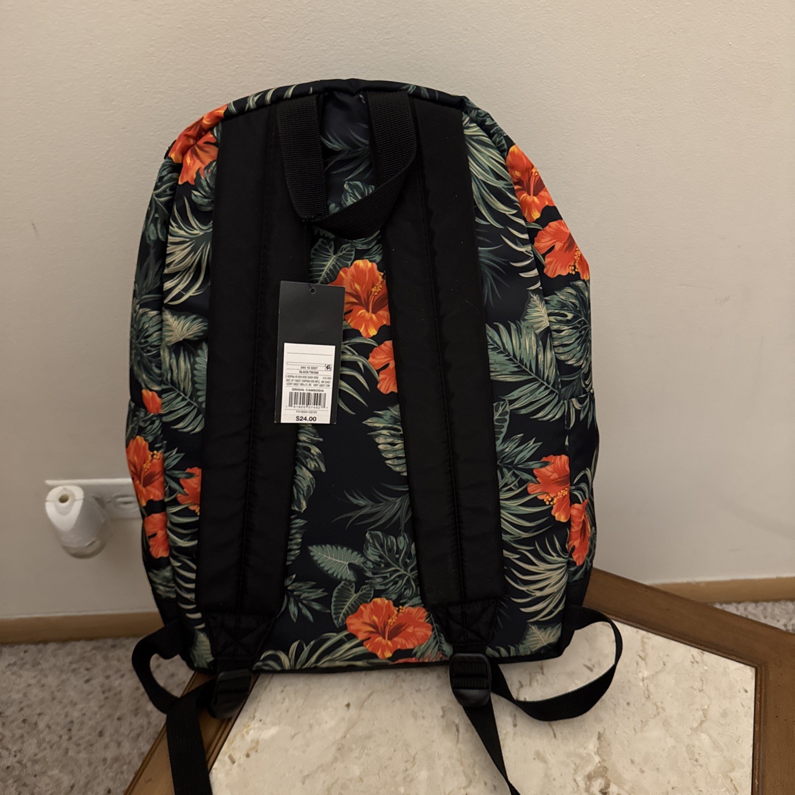 MEN’S FLORAL PRINT BACKPACK – BLACK , Green & Orangeish Flowers. NEW