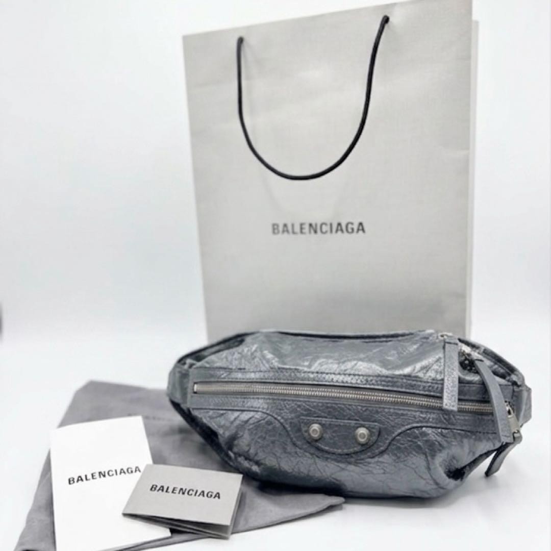 Auth BALENCIAGA Men’s Lambskin Leather Sling Waist Bag Gray w/Dust Bag 542013