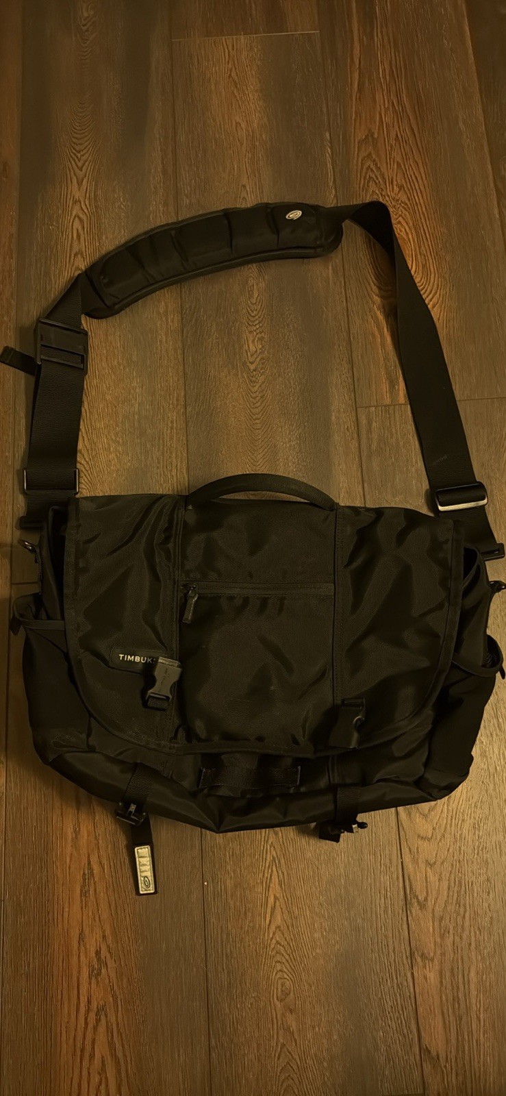 Timbuk2 Blue Messenger Bag – Medium – Black