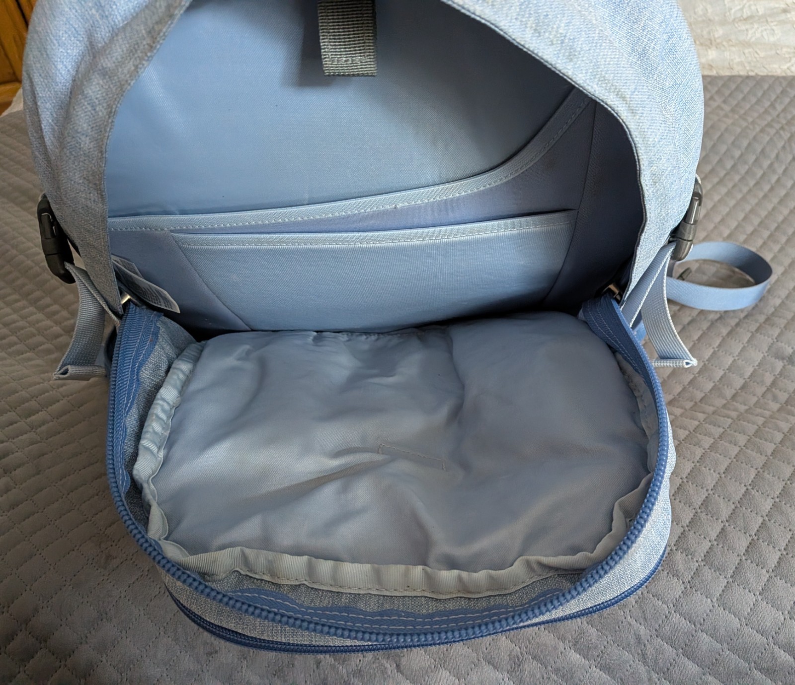 The North Face Borealis Backpack Light Blue Hiking Outdoor School Laptop