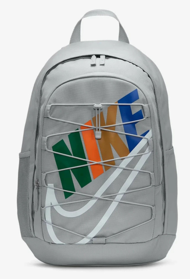 Nike Unisex Grey Multi Laptop Backpack (HF7722-012) (26L) – NWT