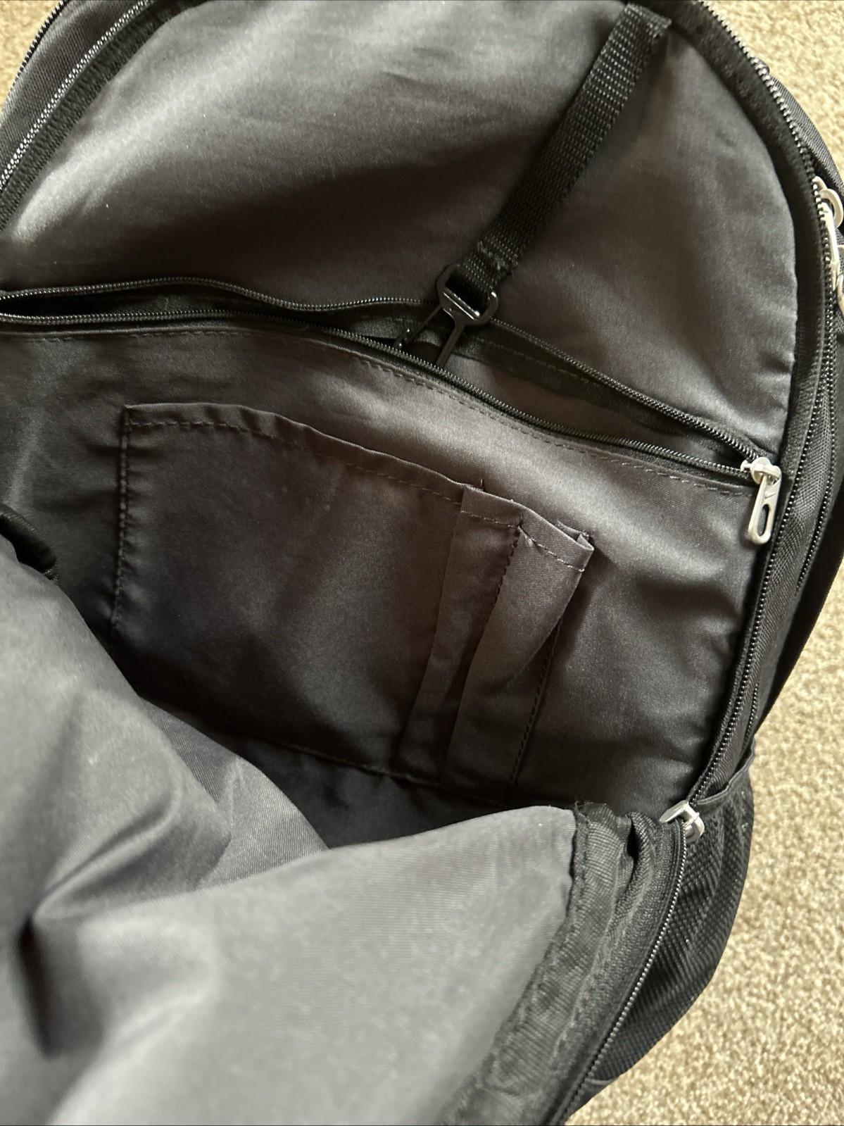 VTG Nike Nylon Backpack Black 4 Outside Zip Pockets 18x13x5 Zip Both Ways EUC
