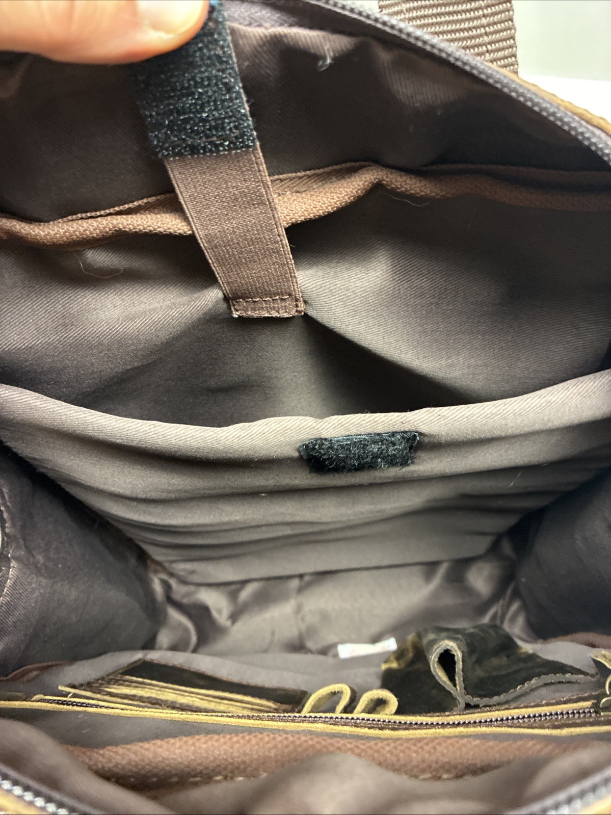 Vintage Buffalo Leather Backpack Multi Pockets Travel Laptop Bag for Men/Women