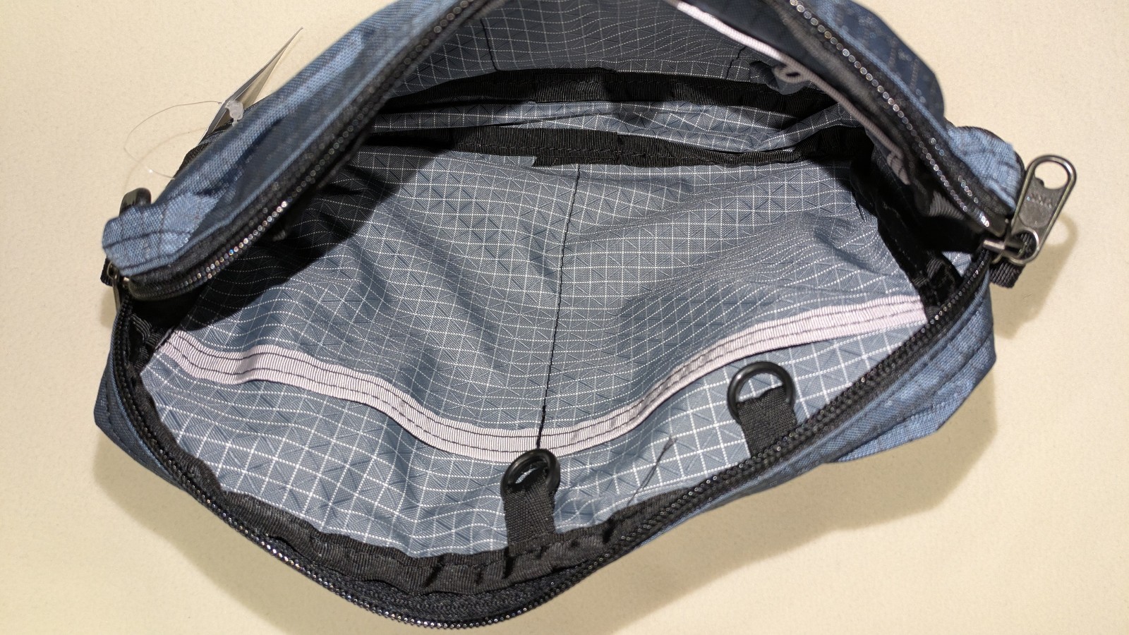 TOM BIHN – Side Kick – retired Night Walk / Northwest Sky – NWT