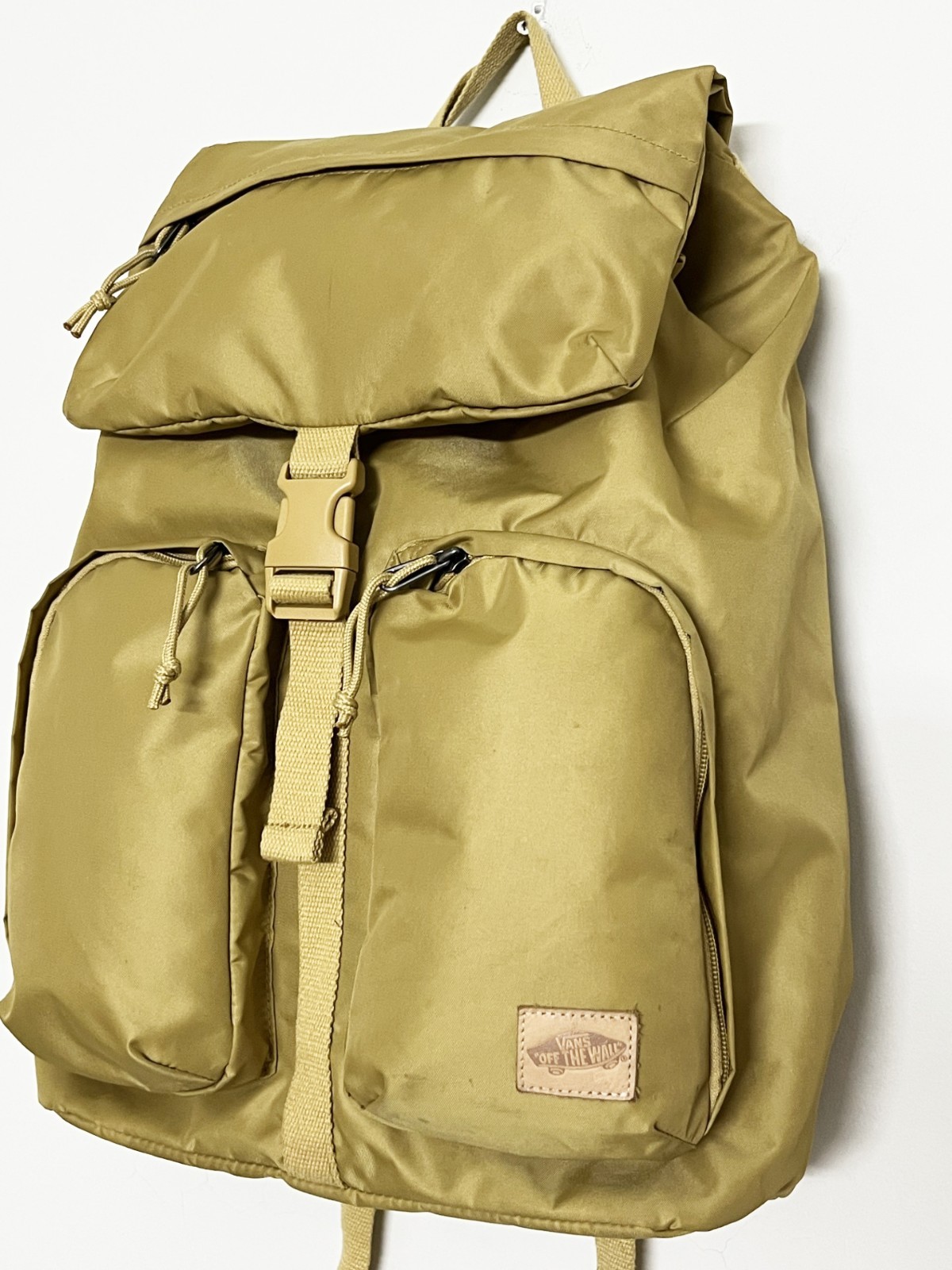 Vans • Field Trippin Rucksack Backpack Buckle Drawstring flap• OS Bitter Yellow