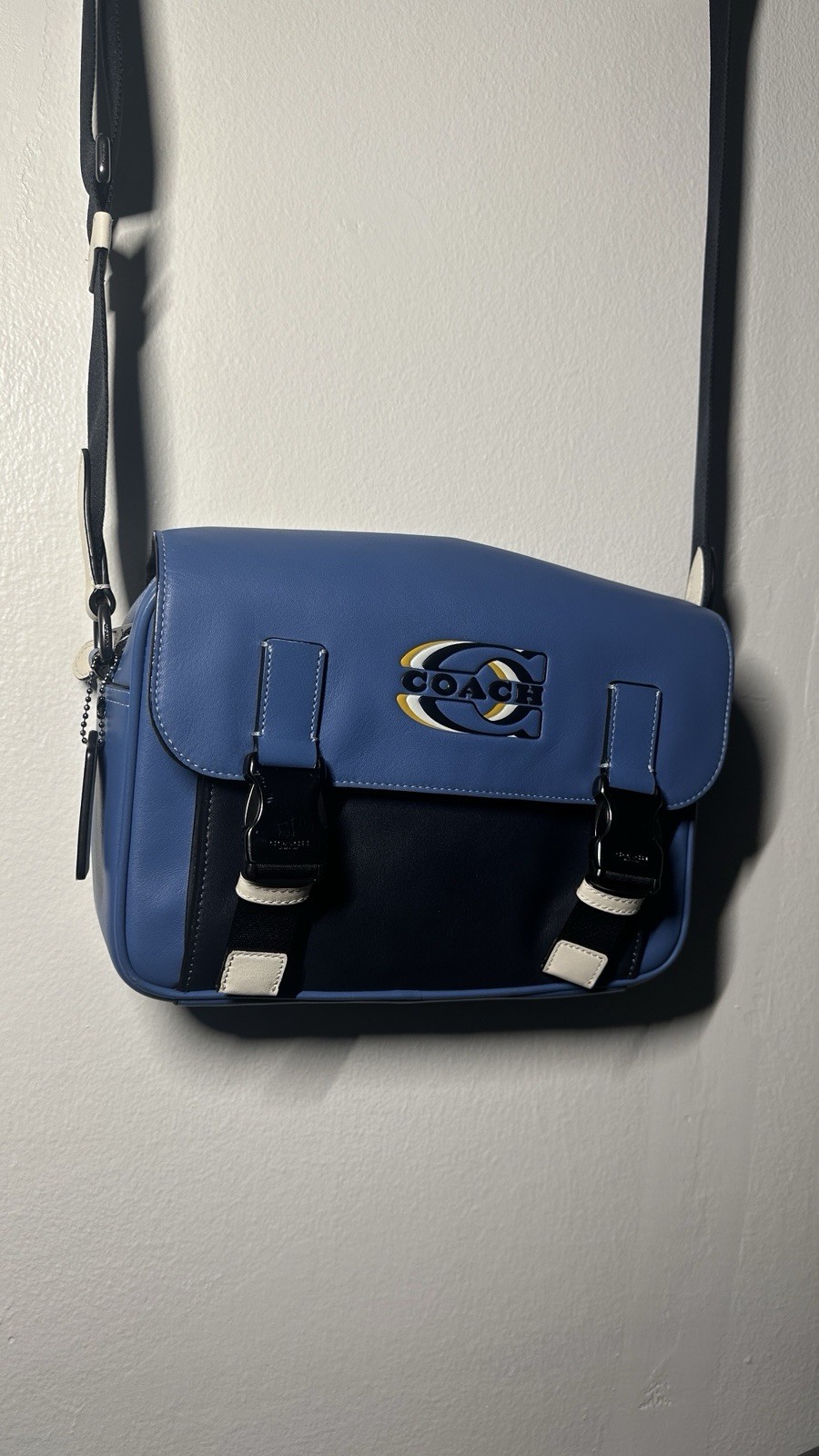 Coach Men’s Solid Blue Black White Crossbody Bag Flap Buckle Zip Adjustable