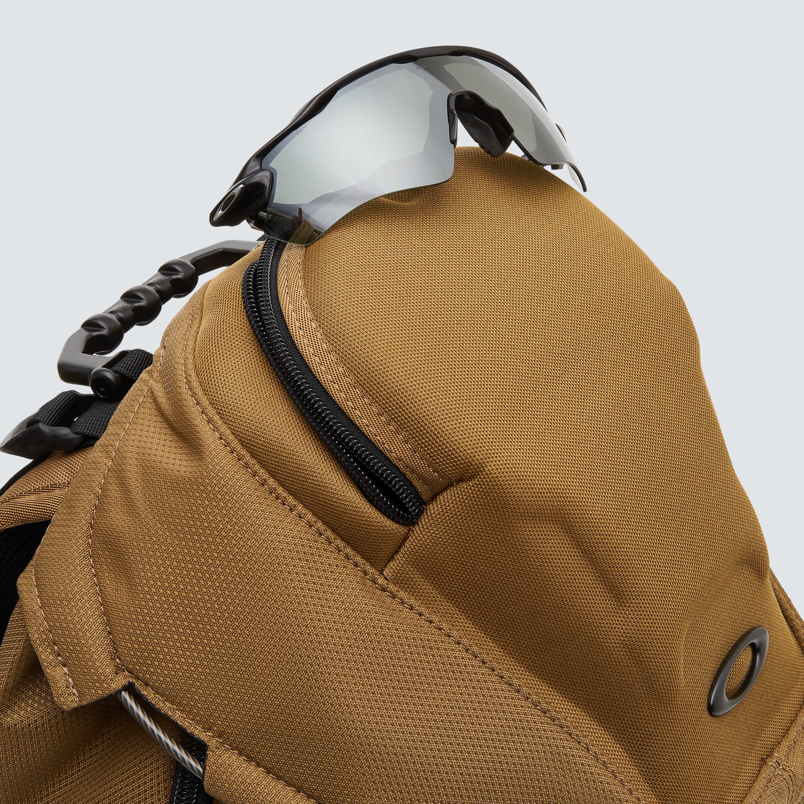 Oakley SI Kitchen Sink Backpack BRAND NEW IN BOX WITH TAGS 92060A 34L Gear Bag
