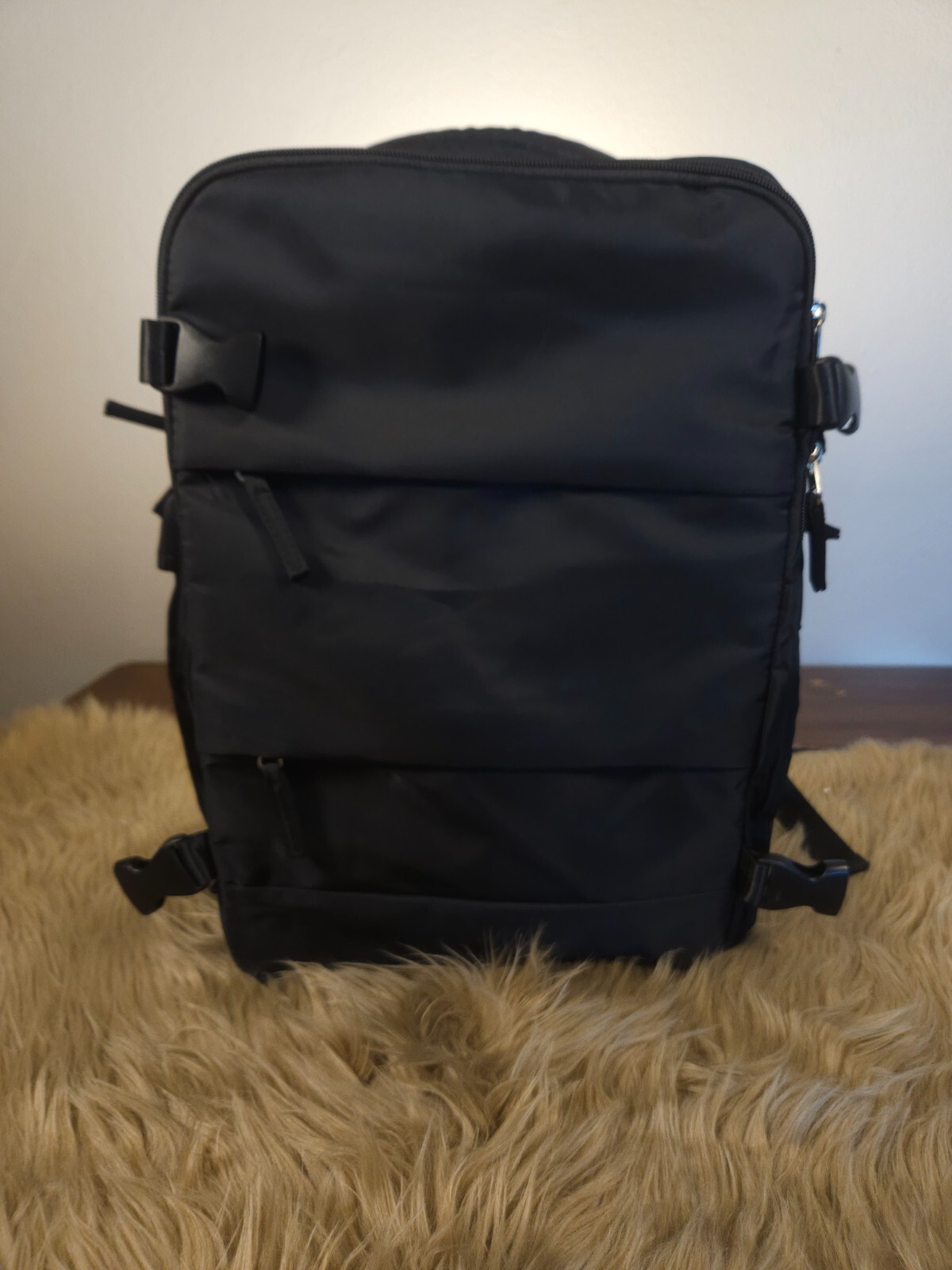 Large Carrywell Travel Backpack with Laptop Sleeve