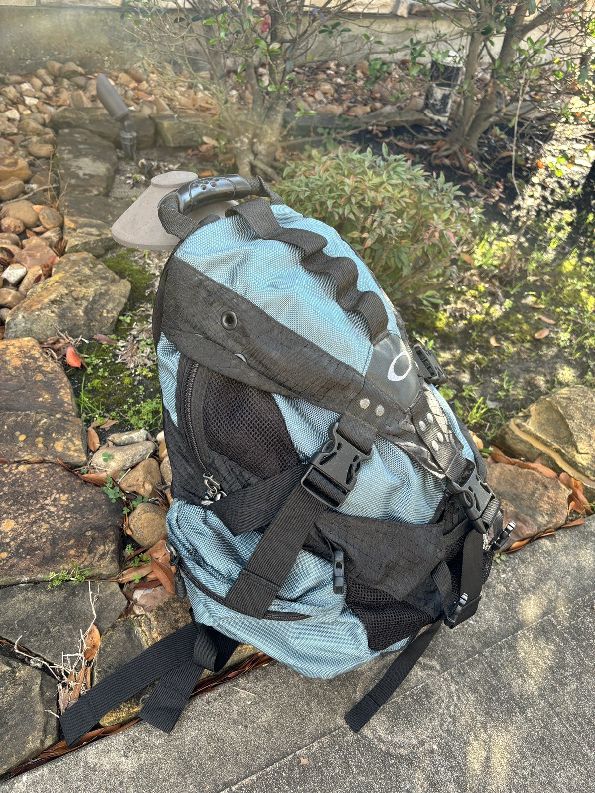 OAKLEY Icon Backpack Rucksack Tactical Black Light Blue Vintage Y2K RARE Bag