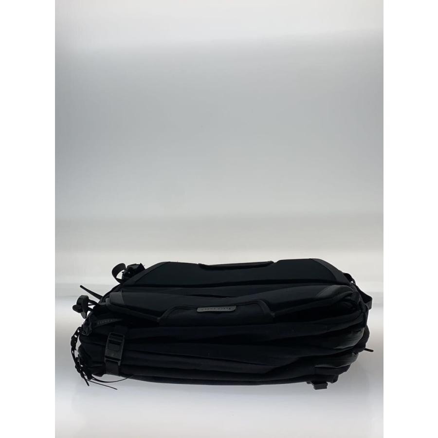 Ember 2-Way Briefcase Outsideside Stains