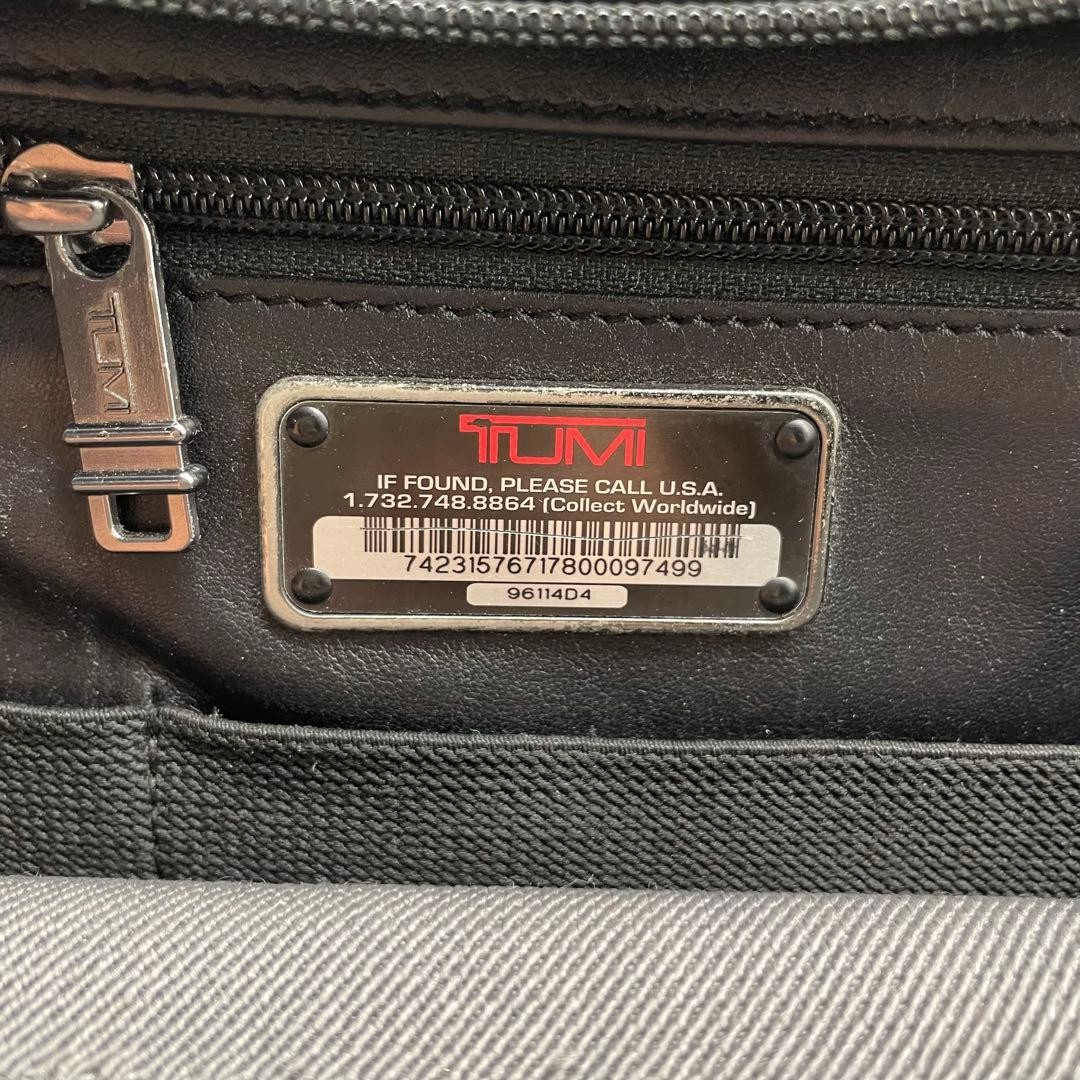 TUMI Black Napa Leather 2Way Business Bag 31cm