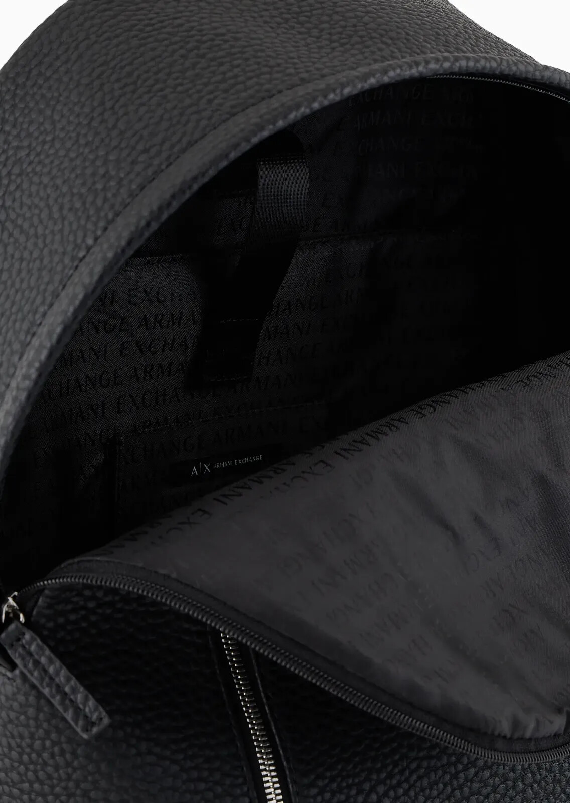 ARMANI EXCHANGE Men’s Logo Zip Backpack 952631 CC828 00020 Black