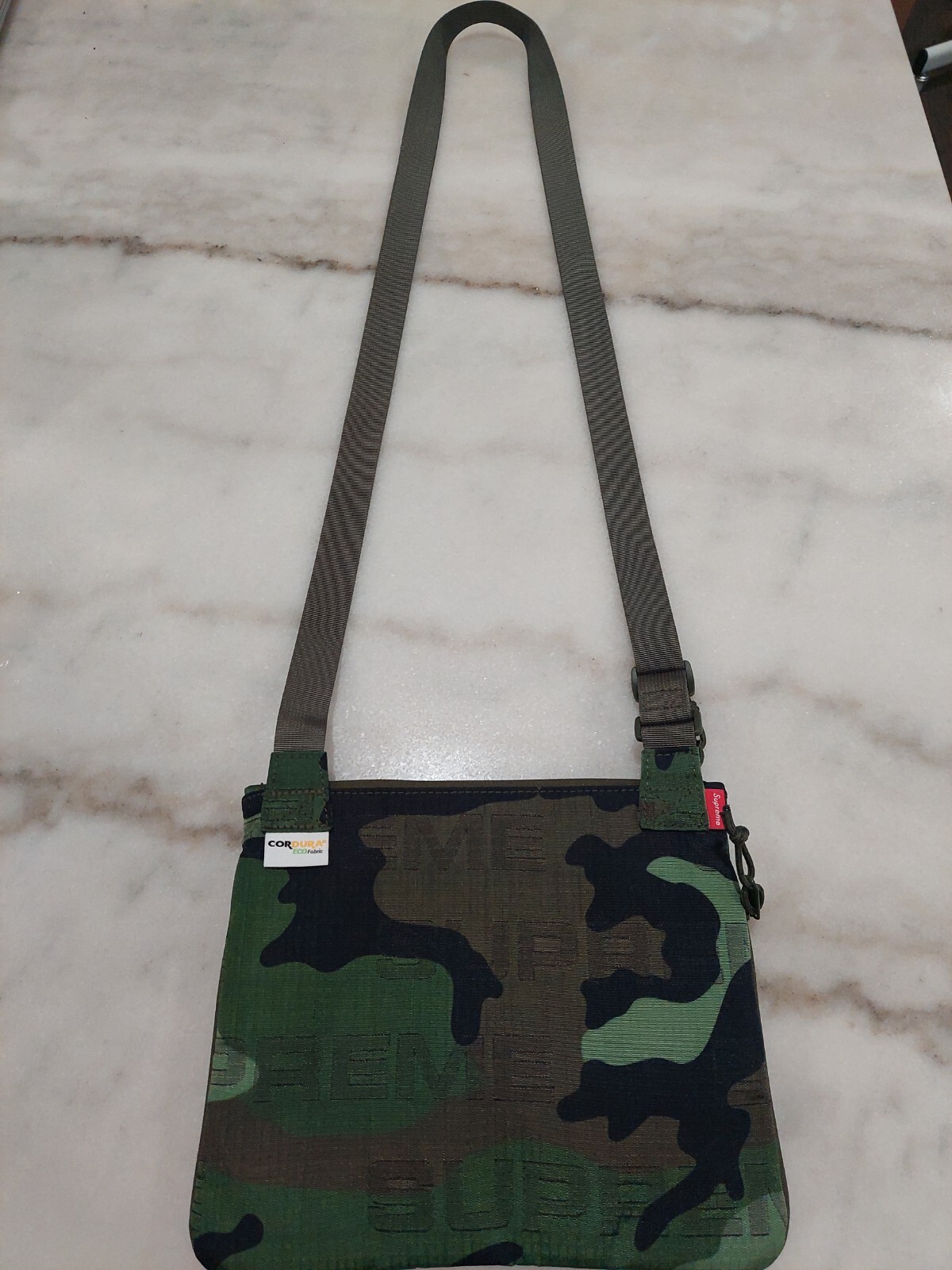supreme messenger bag