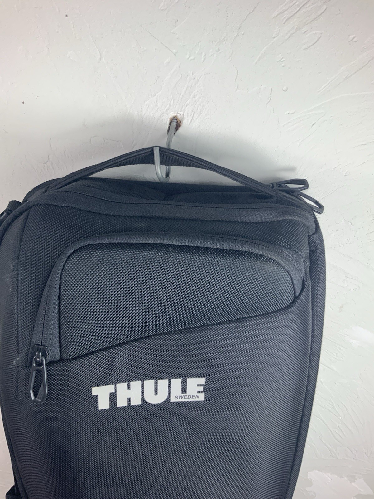 Thule Convertible Laptop Bag Briefcase Backpack Black Business