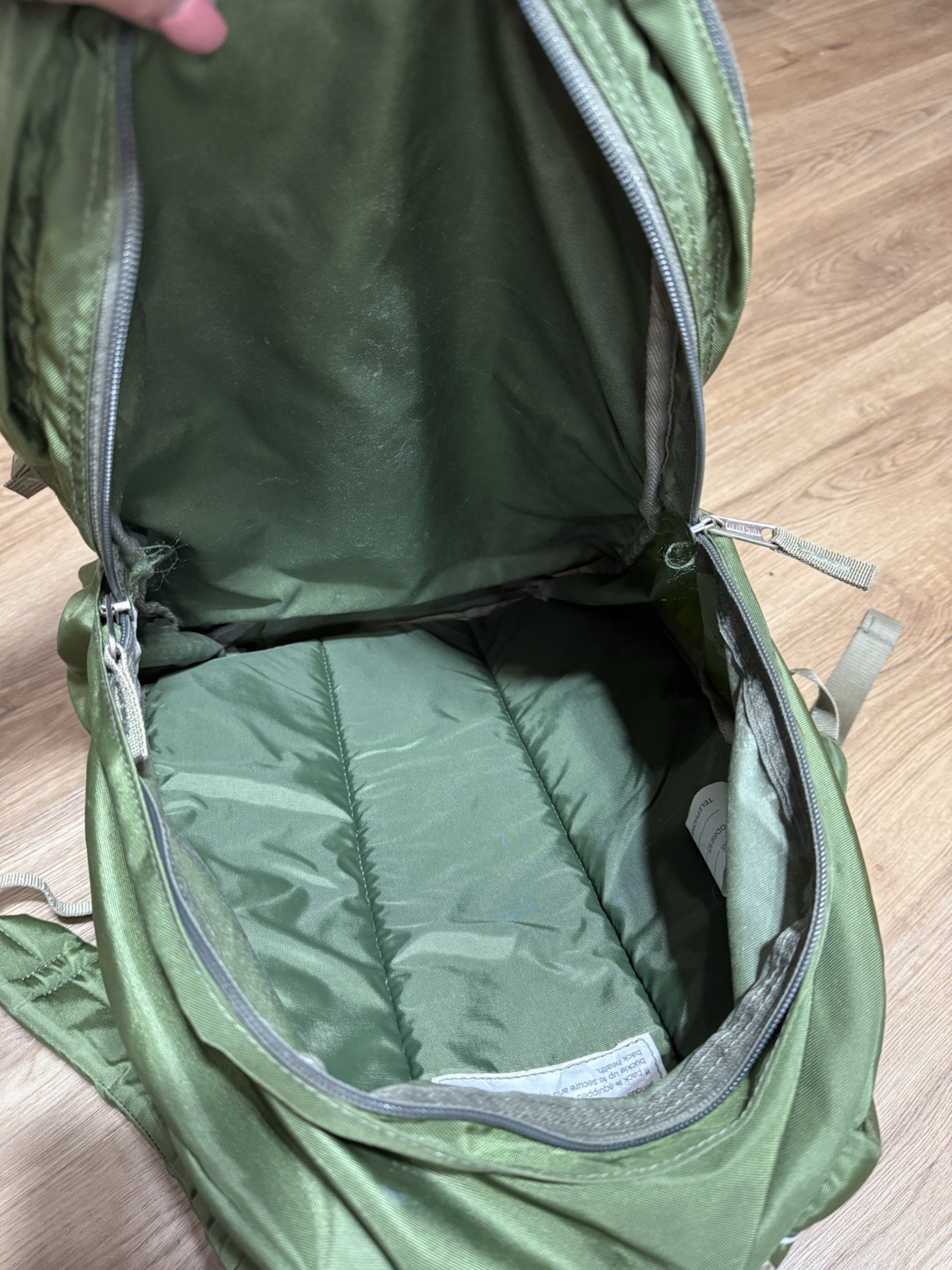 Vtg LL Bean Deluxe Reflective Backpack Nylon Green School Travel Hiking Daypack