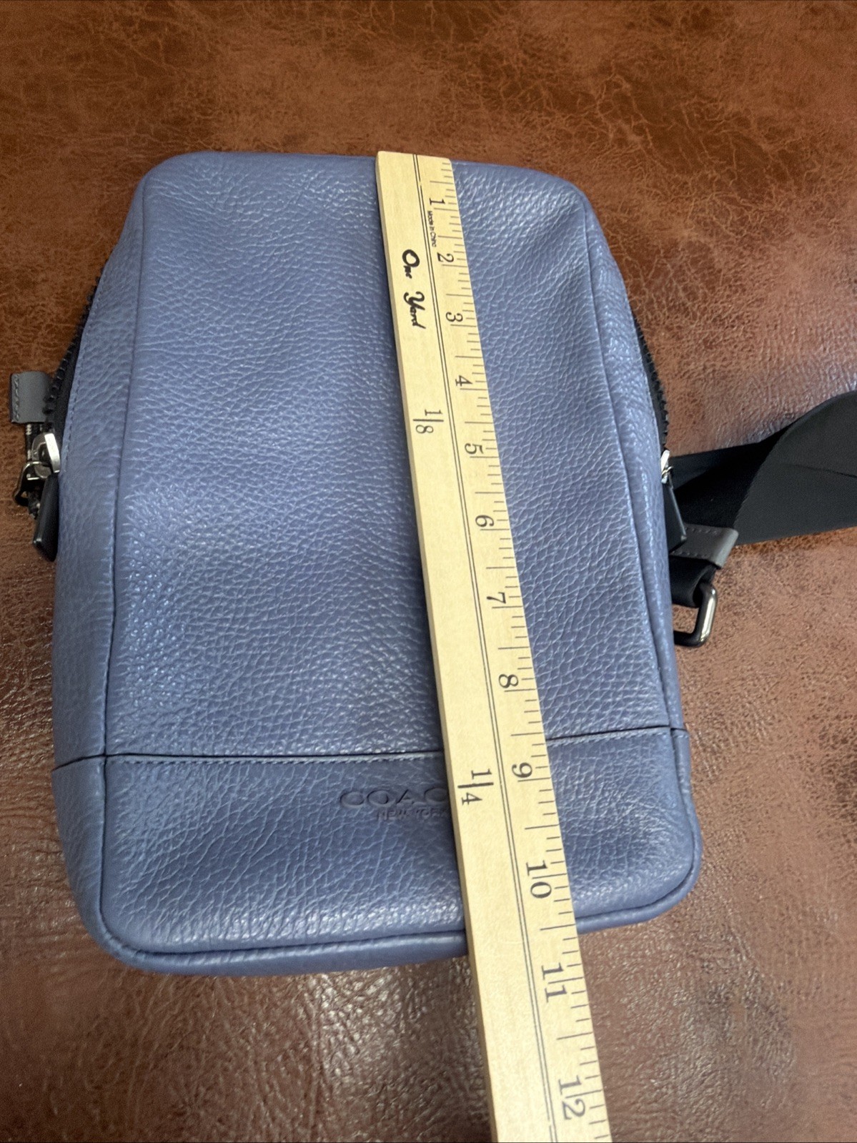 Coach C2950 Turner Pack Pebbled Leather Sling Bag Messenger