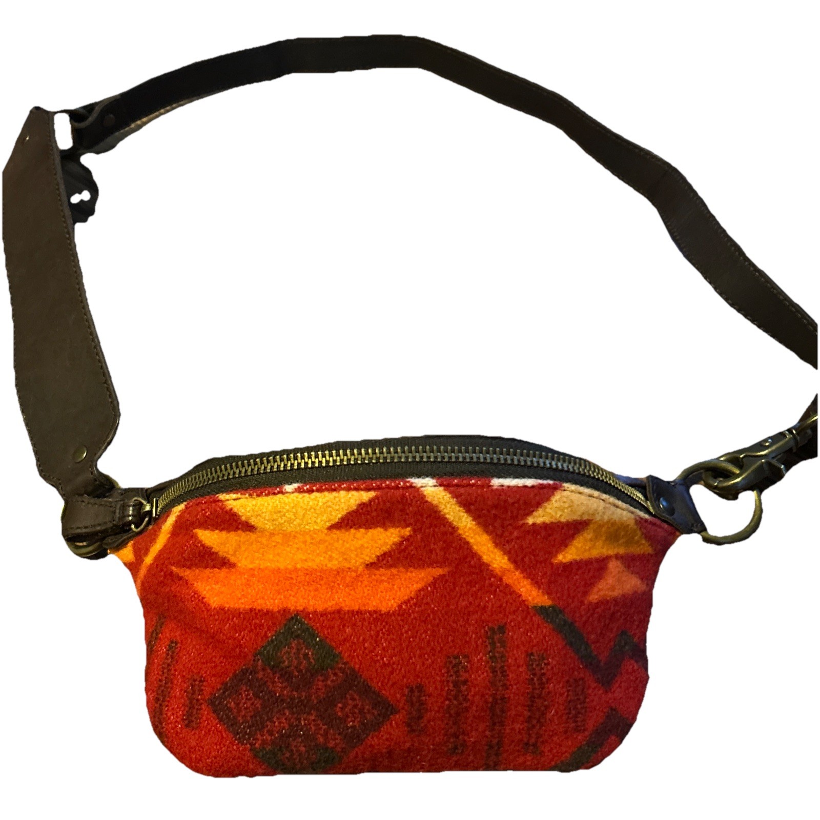 Pendleton Vintage Wool Leather Strap Small Barrel Bag Southwestern Aztec Print