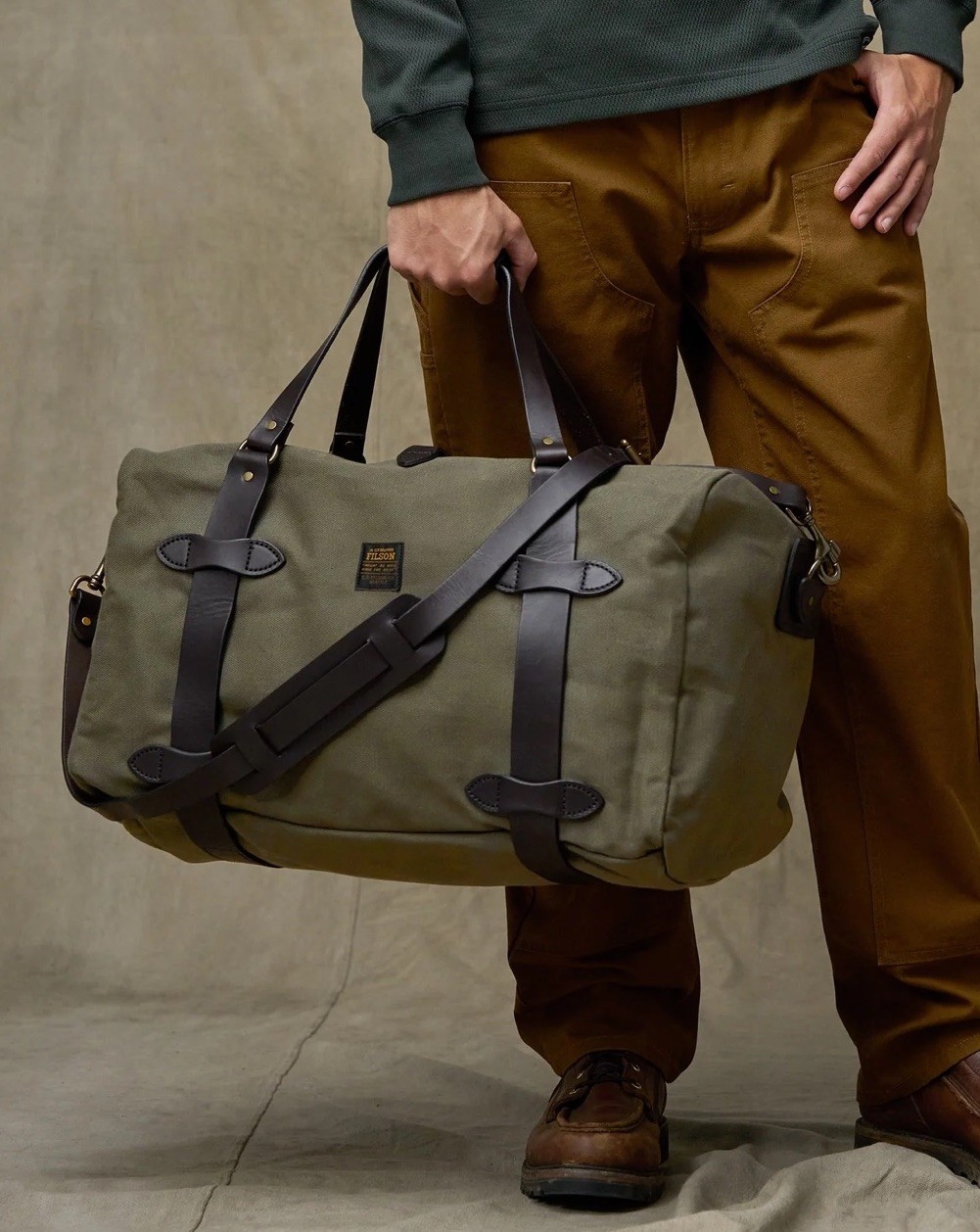 NWT Filson Medium Rugged Twill Duffle Bag Otter Green 43L