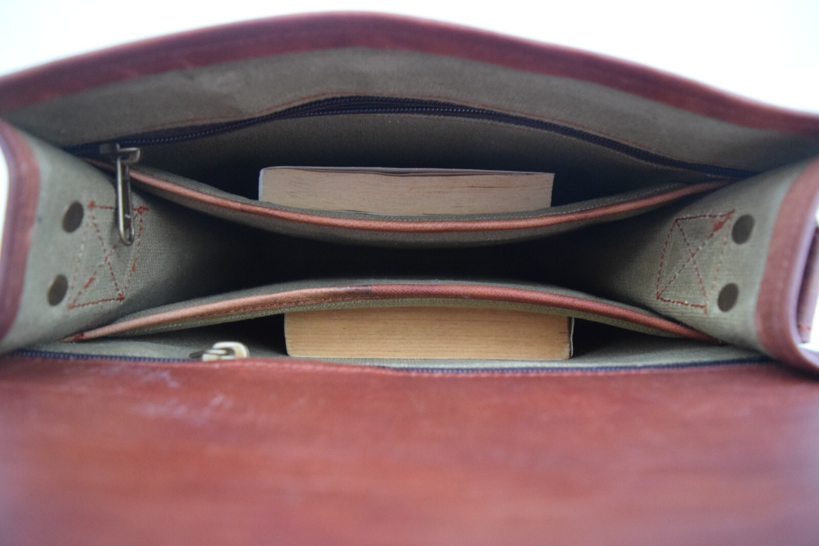 11 In Crossbody Messenger Bag iPad/Tab Handbag Real Leather Satchel Sling Bag