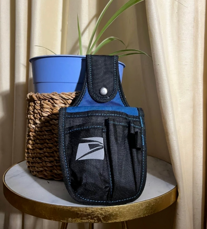 Scanner holder black with blue trim w/ belt