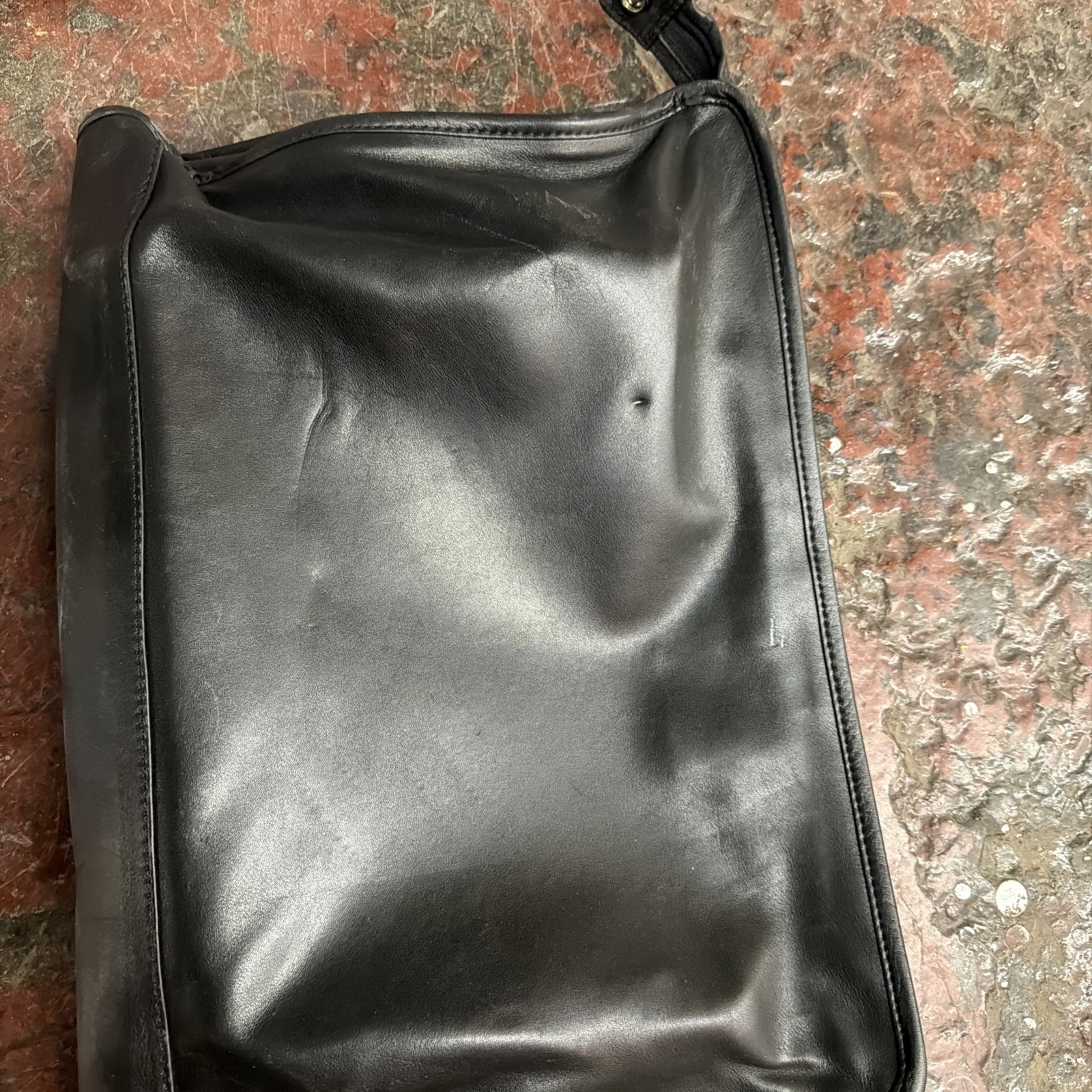 Vintage Tumi Leather laptop insert/sleeve. Laptop/document/conference bag.Black