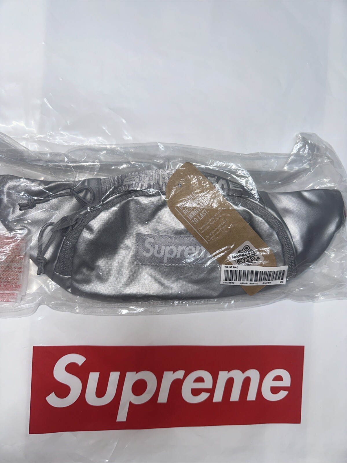 Supreme FW22 Waist Bag – Silver