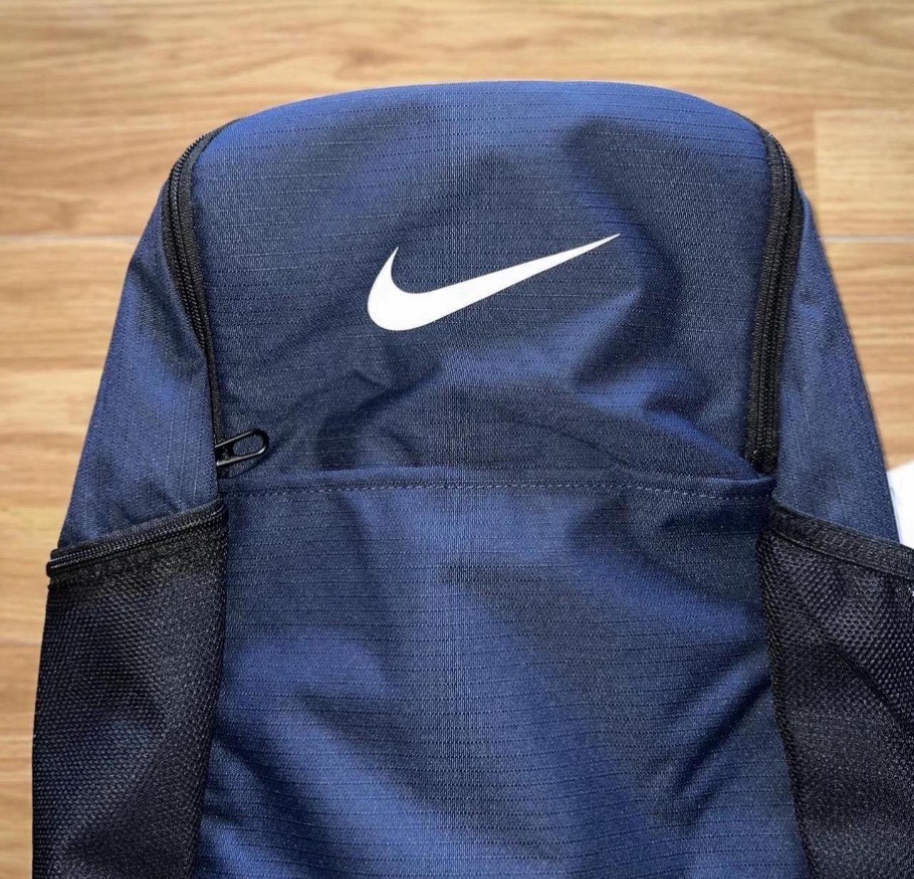 Nike Blue/Black Medium Backpack Zip Closure Padded Straps Outer Pockets
