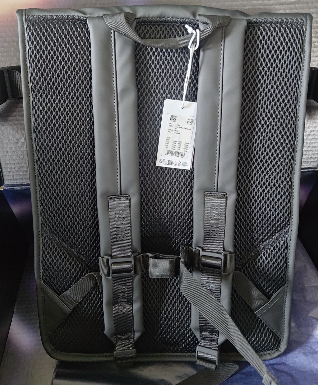 RARE Rains Trail Rolltop Backpack W3 Black Unisex Kraken Logo 14320