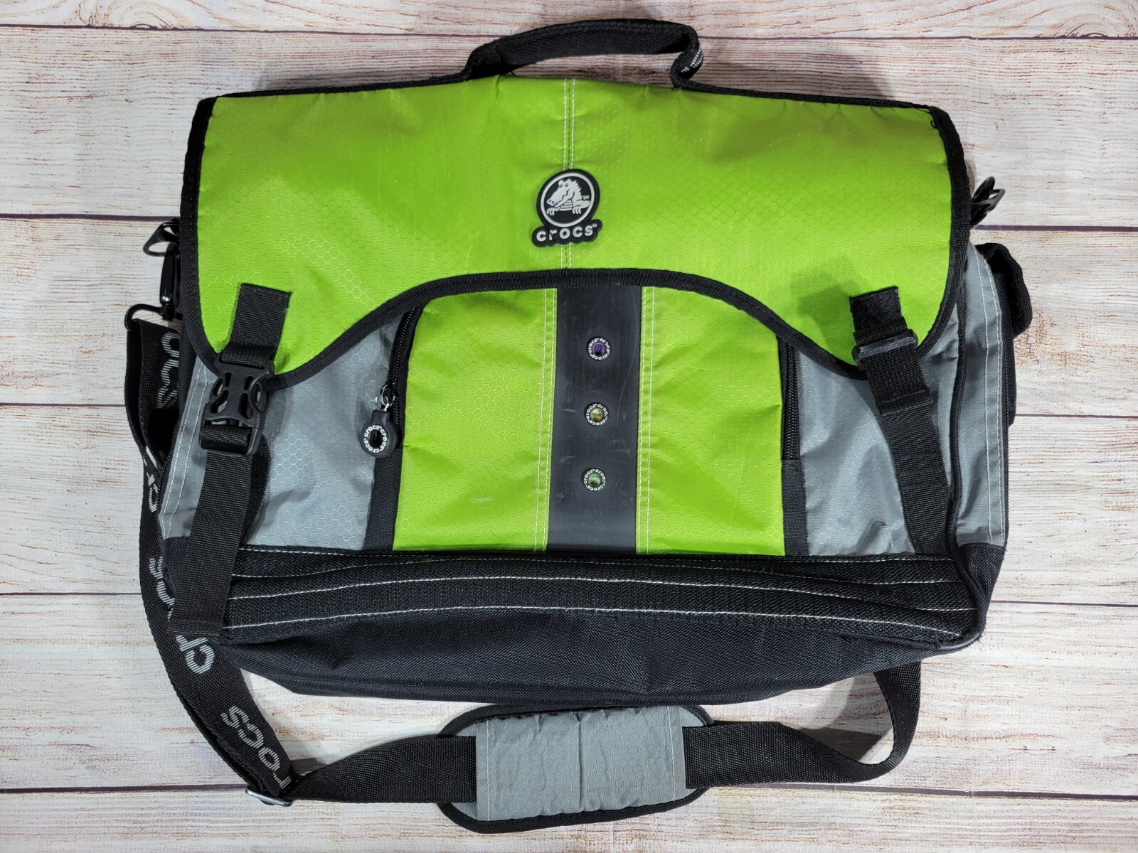 Crocs Green / Graffiti Print Messenger Laptop Crossbody Sling Bag