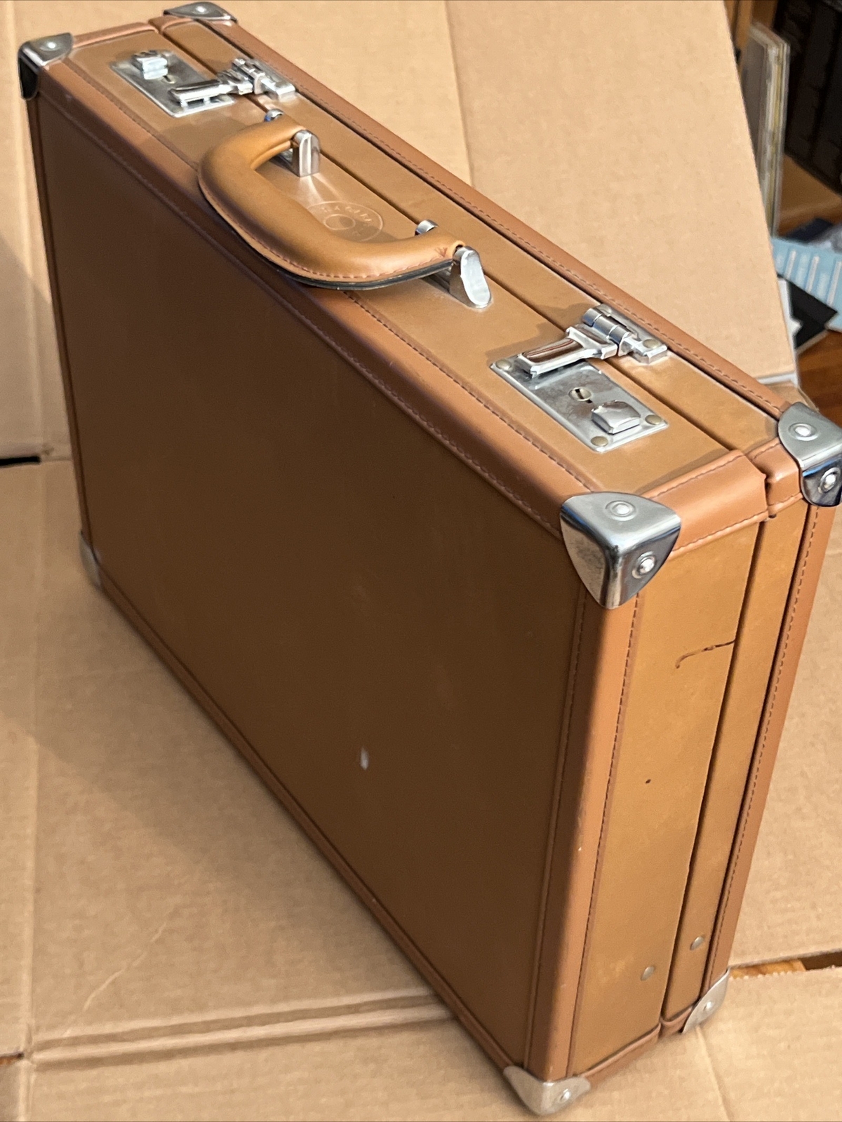LAGERFELD LTD. Vintage Attaché Briefcase( no keys)