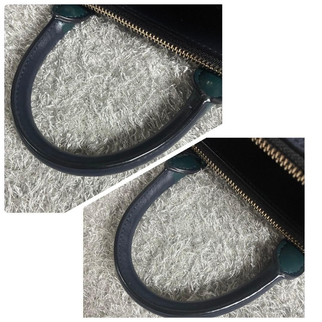 Very Good Condition Paul Smith Print Stripe 2way Shoulder Bag Crossbody Bag