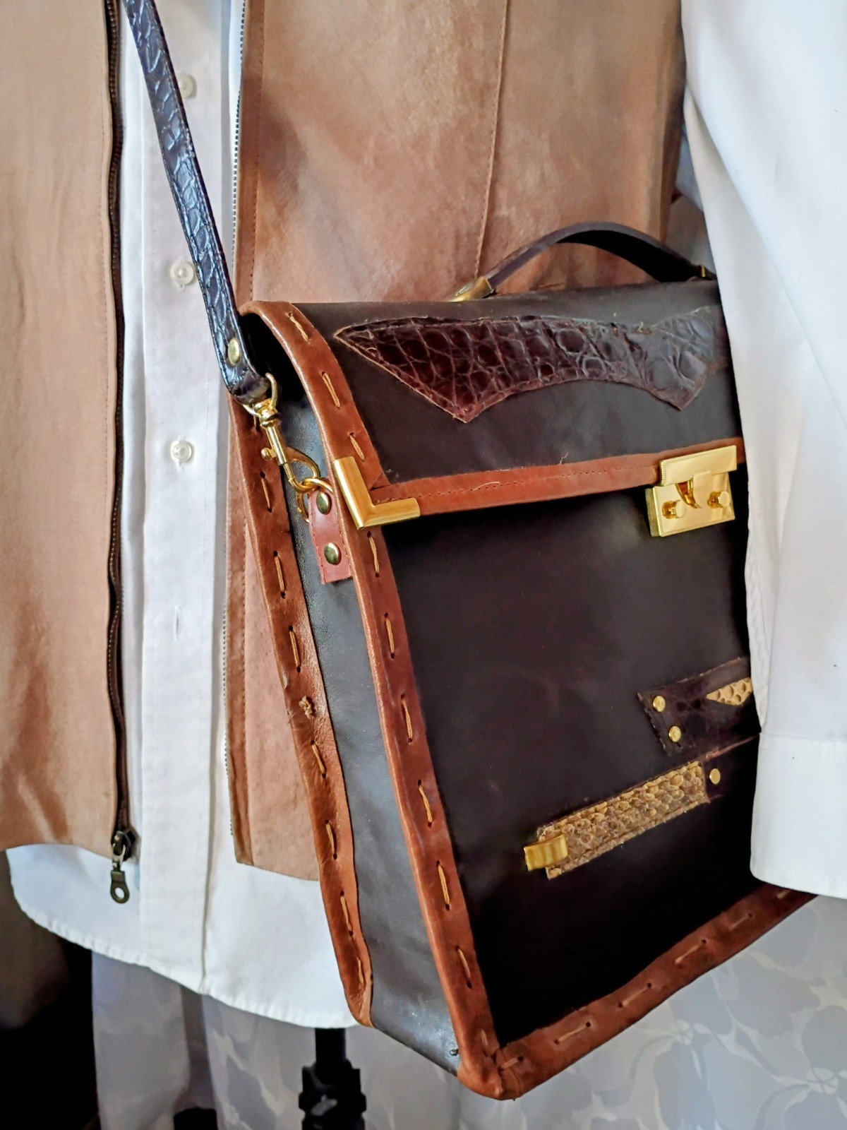 Men custom made brown leather Men BRIEFCASE.