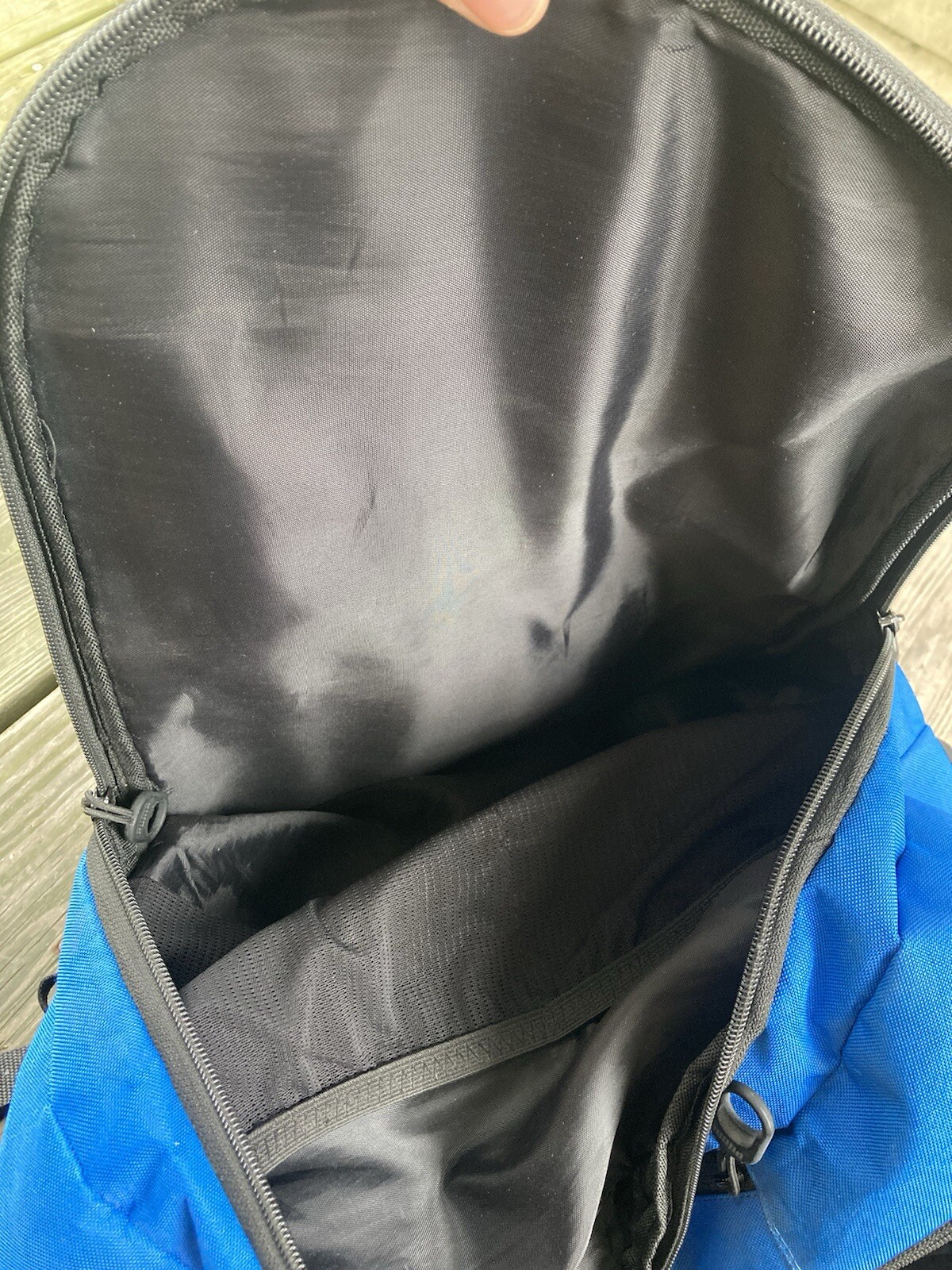 PUMA Blue, Black, White Backpack, 2 Straps, Zipper, Preowned.