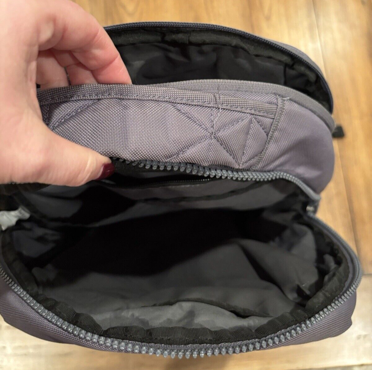 NIKE Max Air Vapor Large Backpack Multi-Zip System Padded Gray W/ Logo 19 Inch