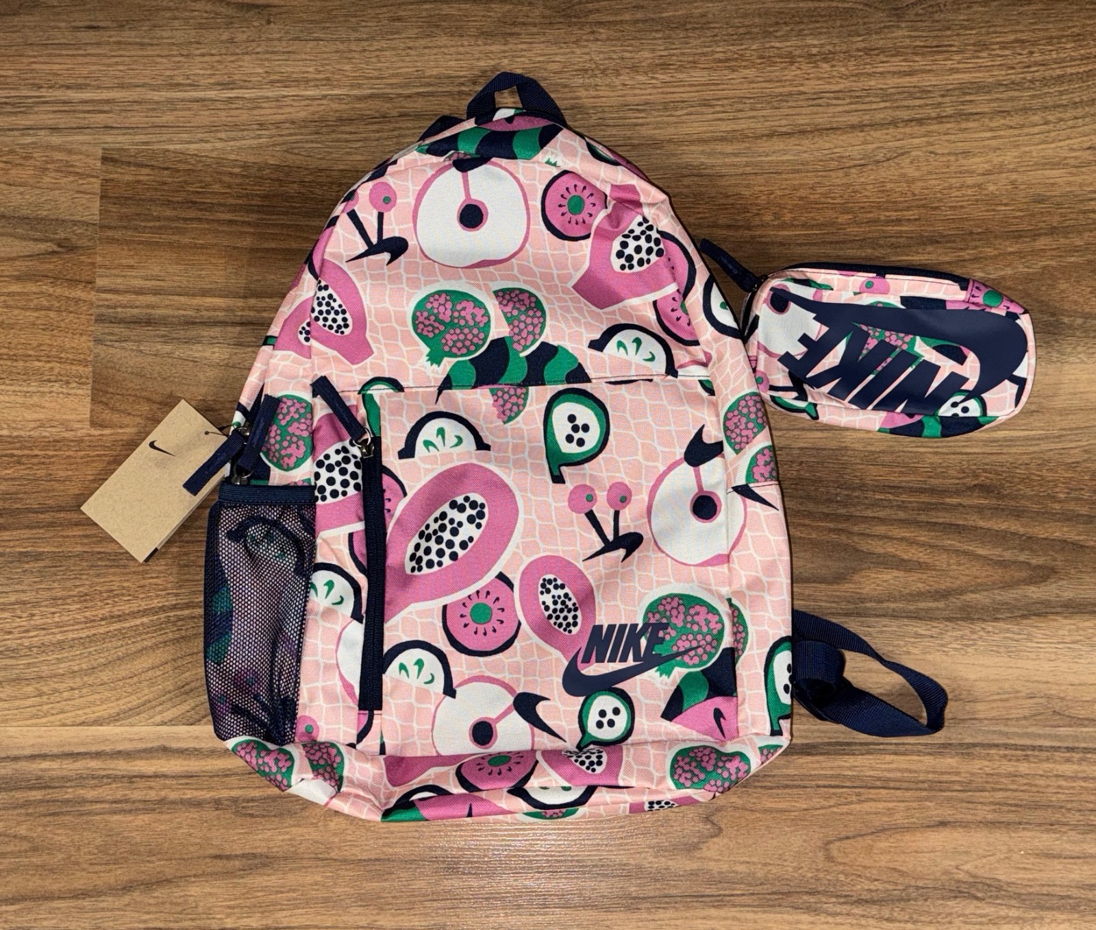 NWT Nike Elemental 20 L Bag Backpack 2 in 1 Sports Gym HM6895 664 Floral Printed