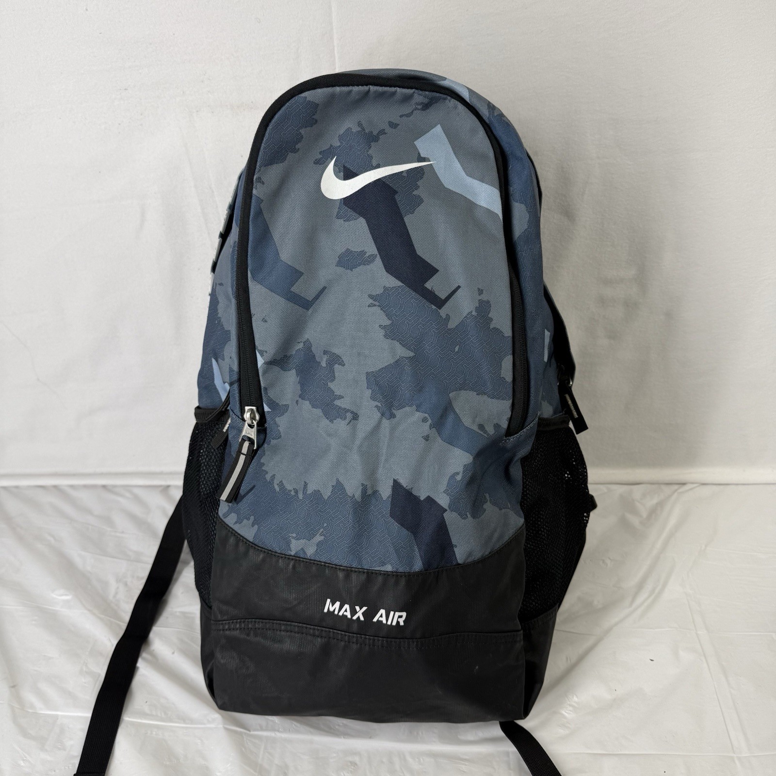 E1 Nike Max Air Vapor Backpack Blue Camo School Basketball Shoulder Bag