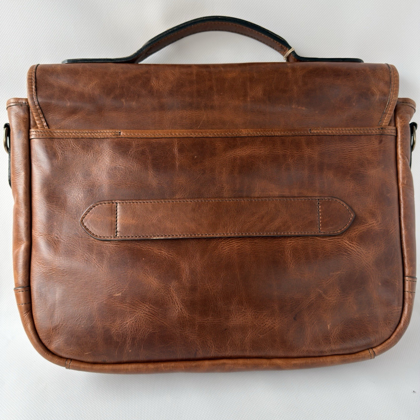 Tecovas Men’s Bartlett Messenger Cognac Brown Cowhide Handmade Leather Bag