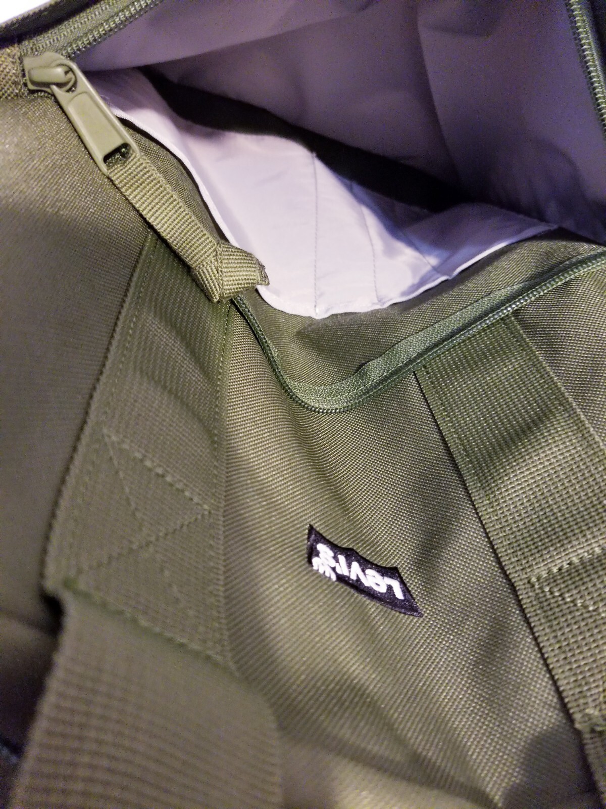 NWT LEVI’S Unisex BACKPACK L-PACK LARGE MILITARY GREEN POLYESTER 25 L Capacity