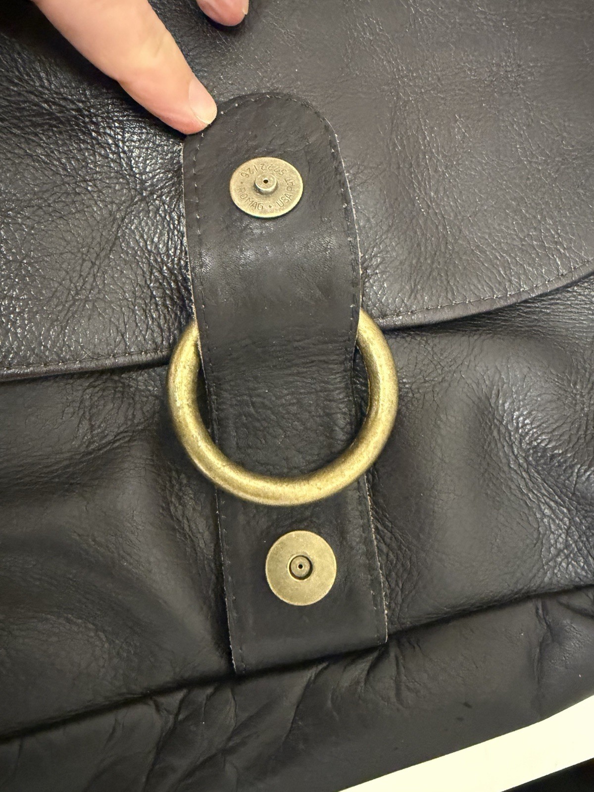 Leather Messenger Bag Adjustible Strap Multi-Pocket Unisex Brown Magnetic Snap