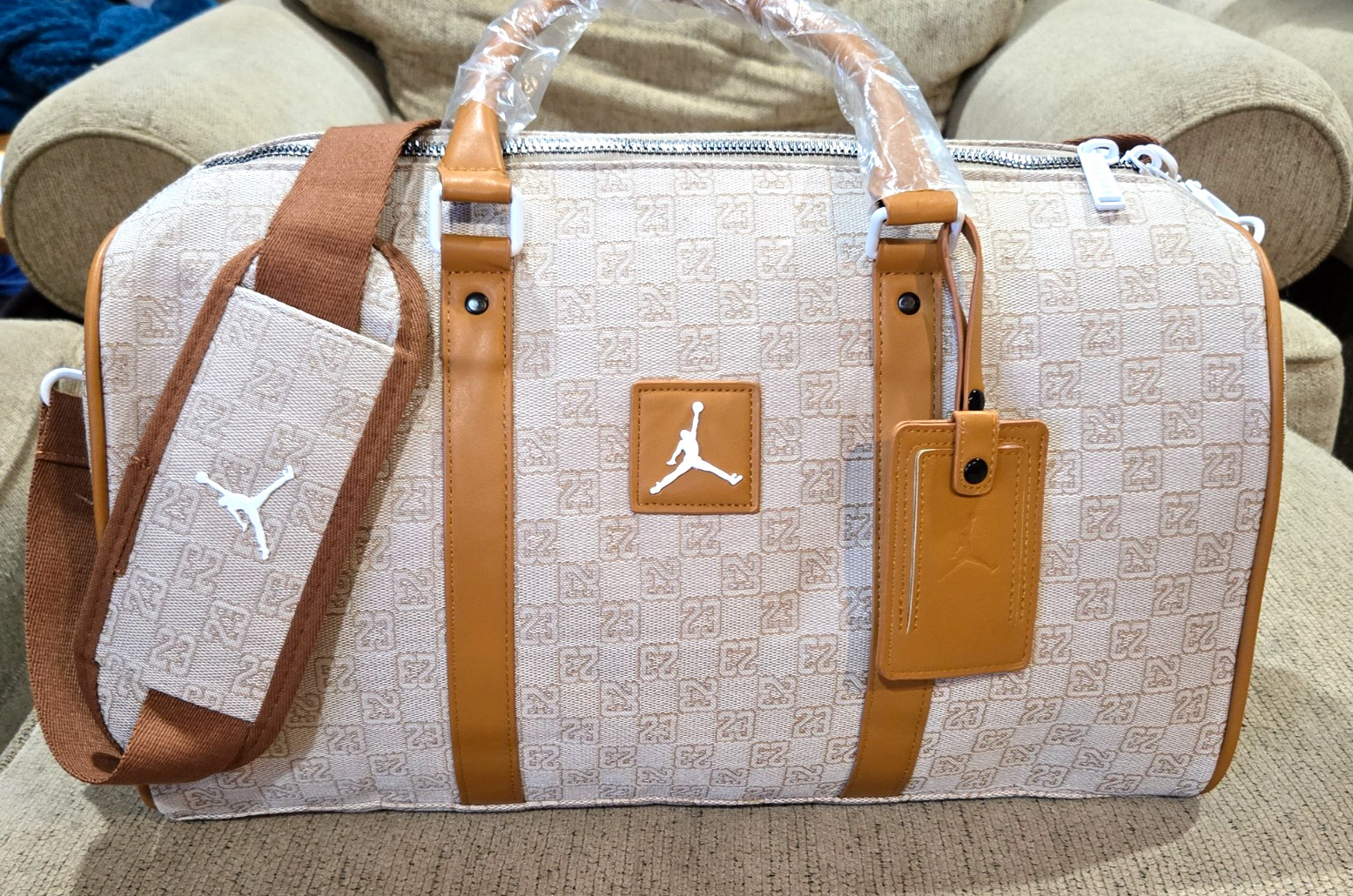 Nike Air Jordan Monogram Duffle Bag 25L NWT Carry On Weekender Gym Bag
