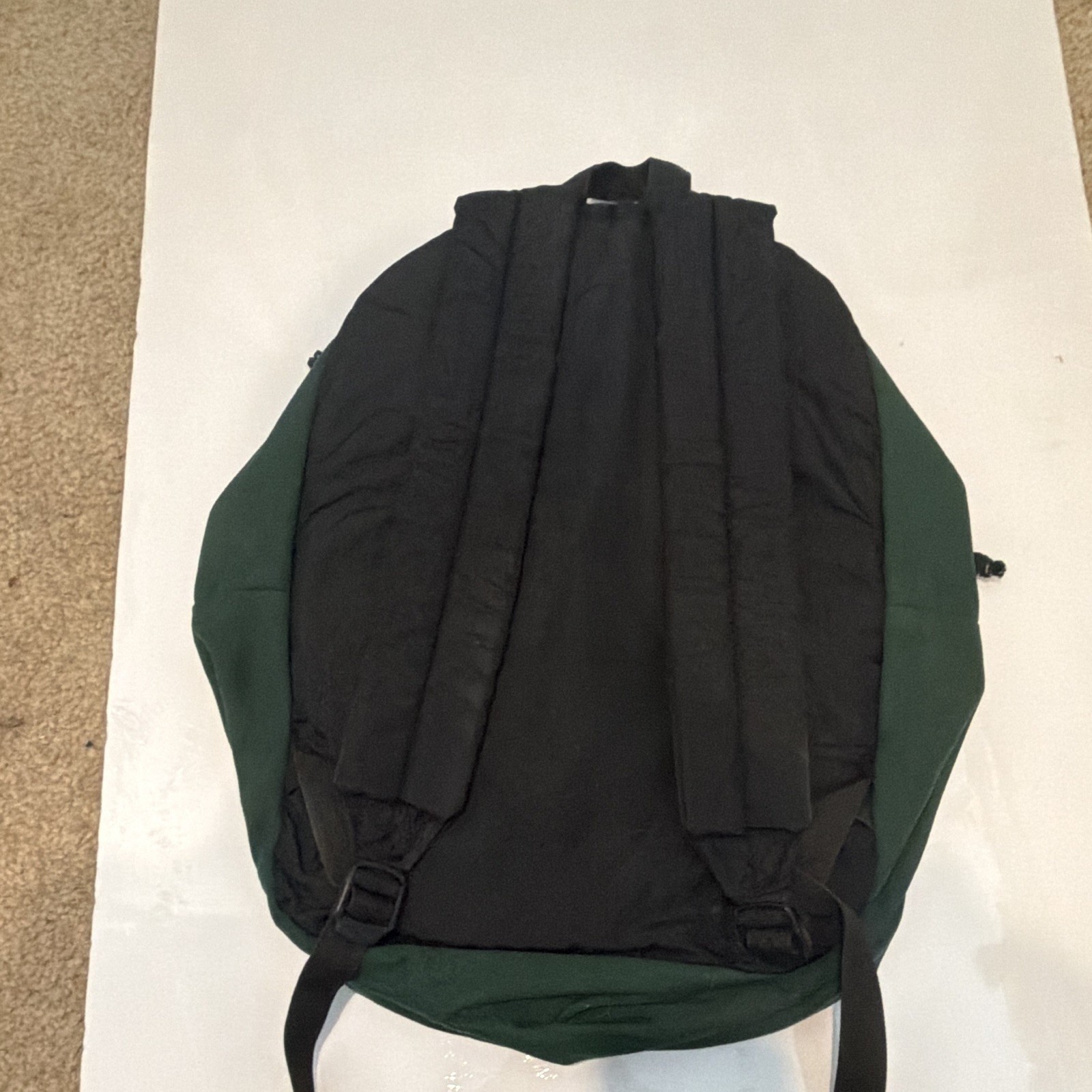 Vintage JanSport Backpack Featuring Classic Green Canvas