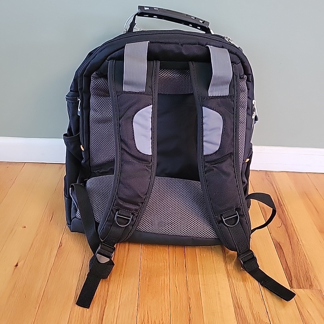 Targus Drifter II Laptop Backpack 43.9 / 17.3 Black Gray Large Travel Bag EUC