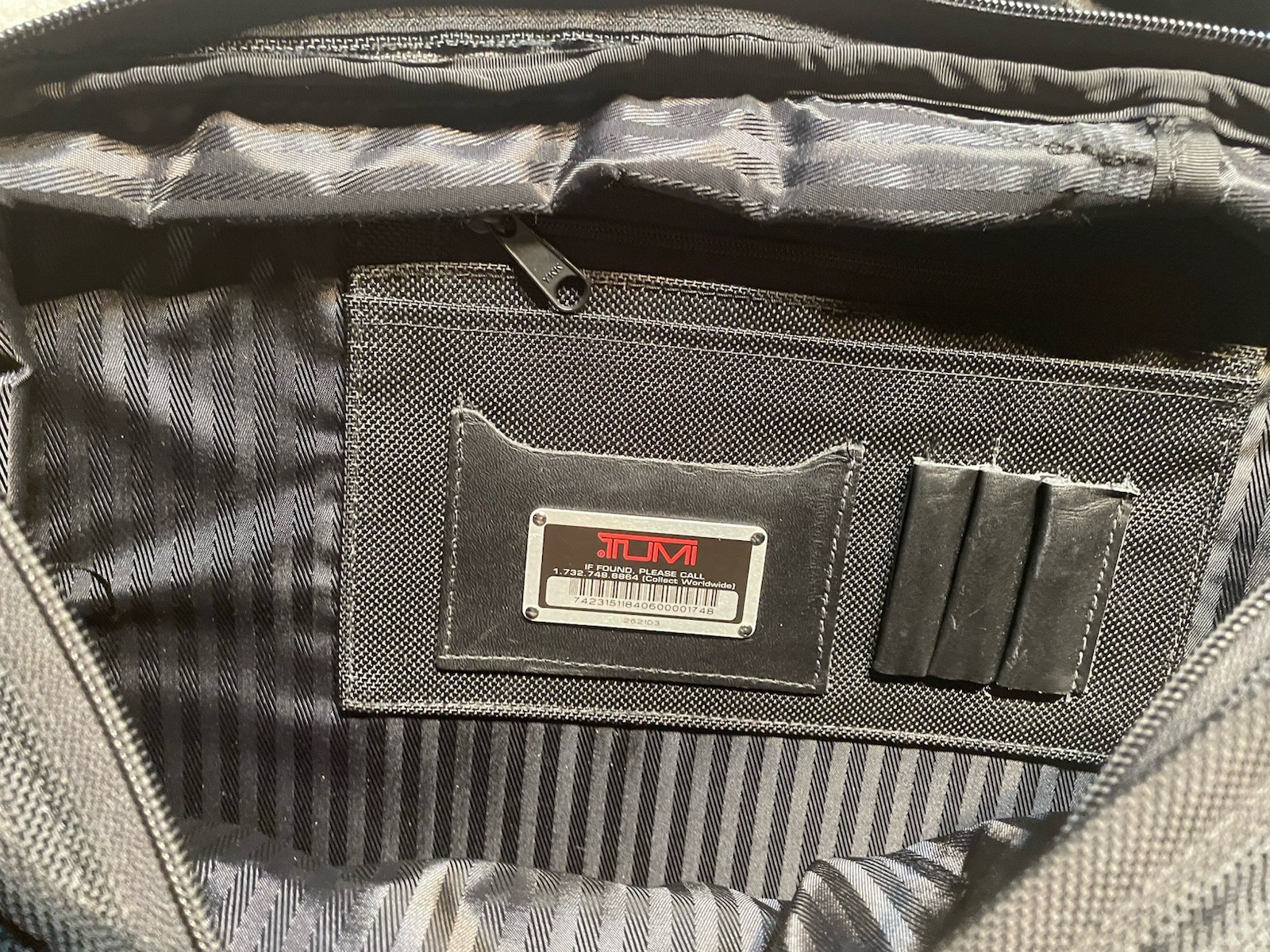 Tumi 18″ Expandable Laptop Briefcase 2621D3 Black Balistic Nylon Nice Condition