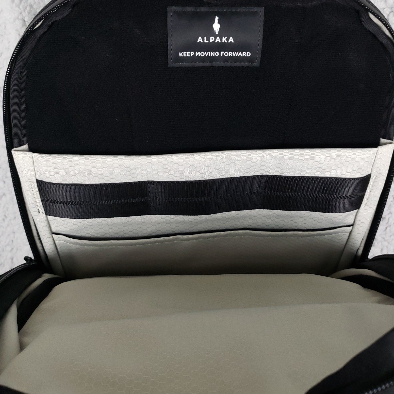 NEW ALPAKA Elements Backpack Pro Axoflux 600D Black 26L